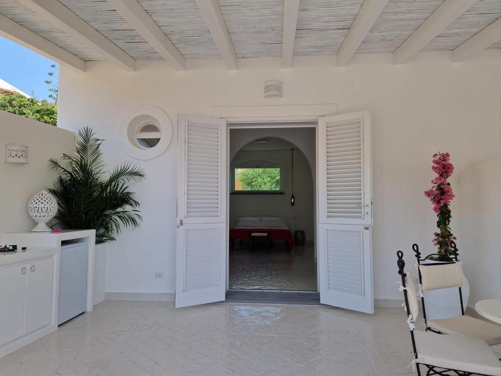 Sikelia Elegant Suite Lipari  Exteriör bild